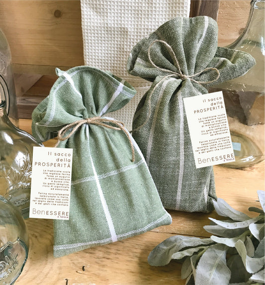 Canovaccio Il sacco della prosperità con farina