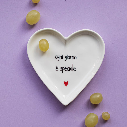 Set 2 Piatti cuore decoro Ogni giorno è speciale