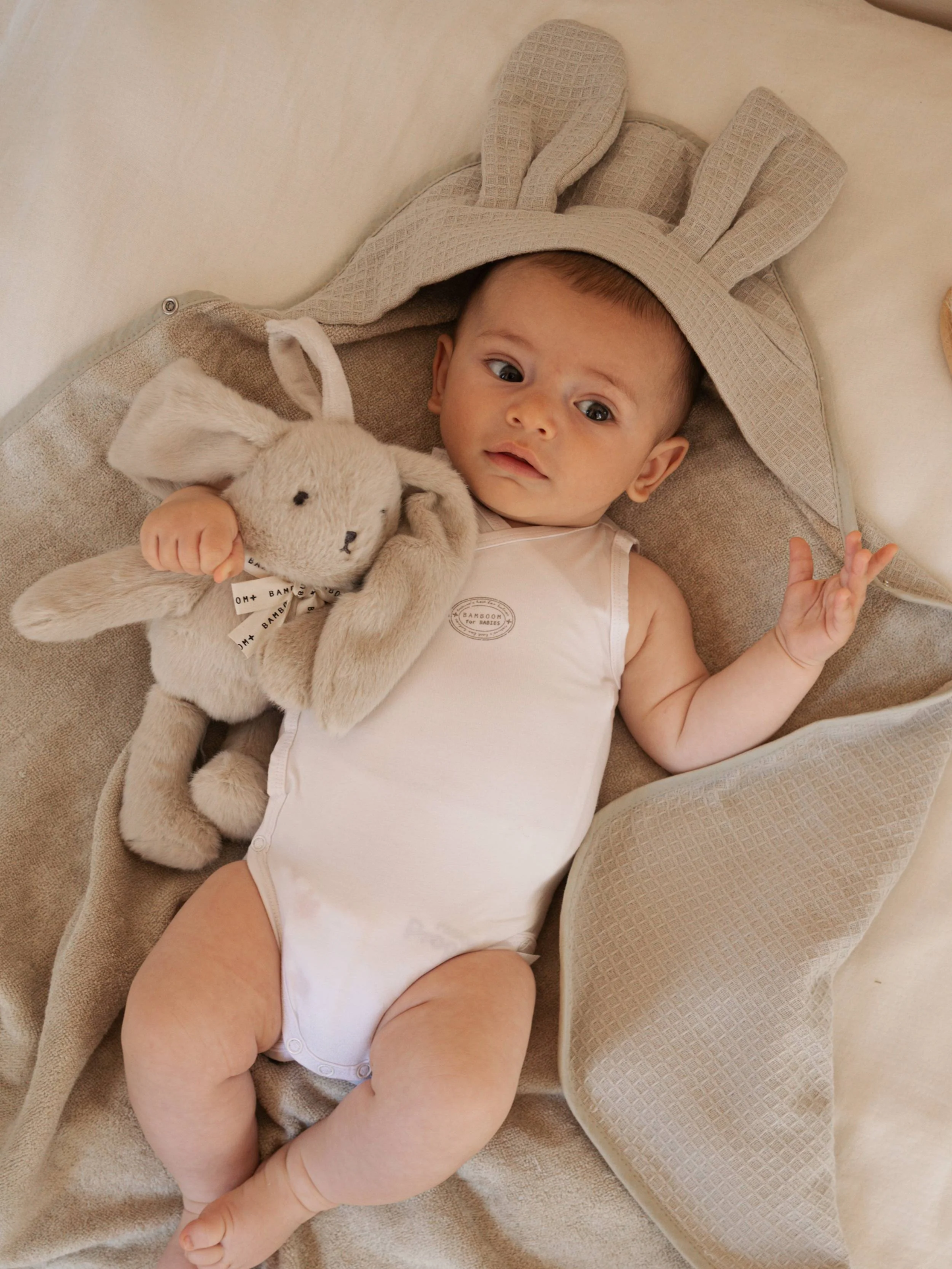 Carillon peluche coniglietto - Warm Grey