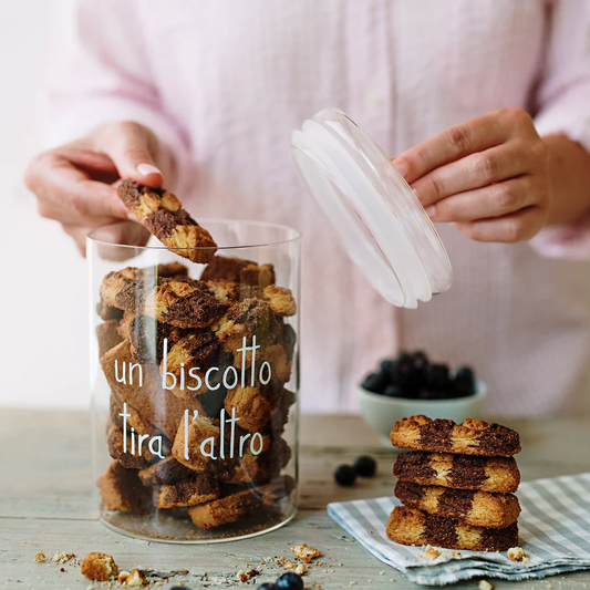 Barattolo Un biscotto tira l' altro