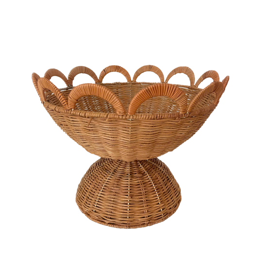Cesto con piedistallo