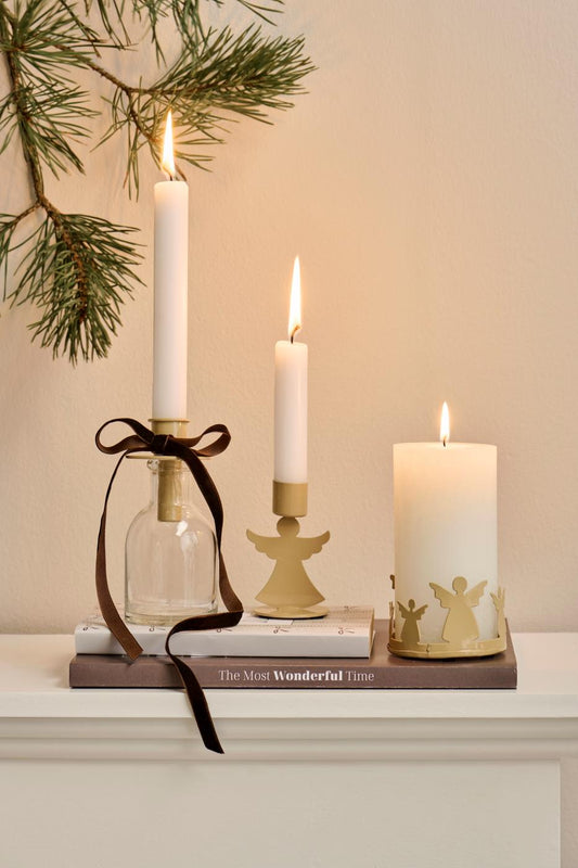 Candela White