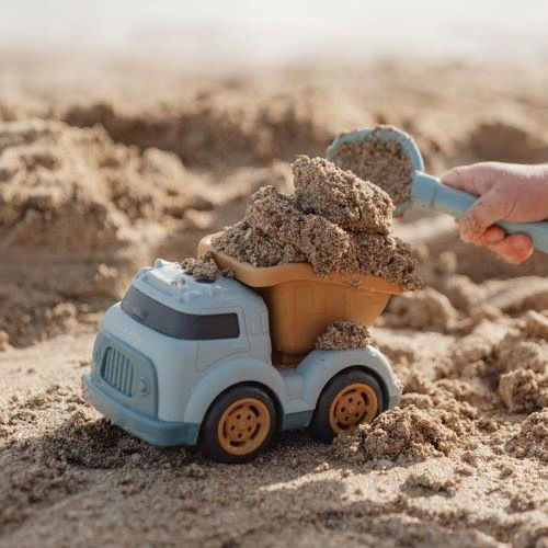 Dump truck Ocean Dreams