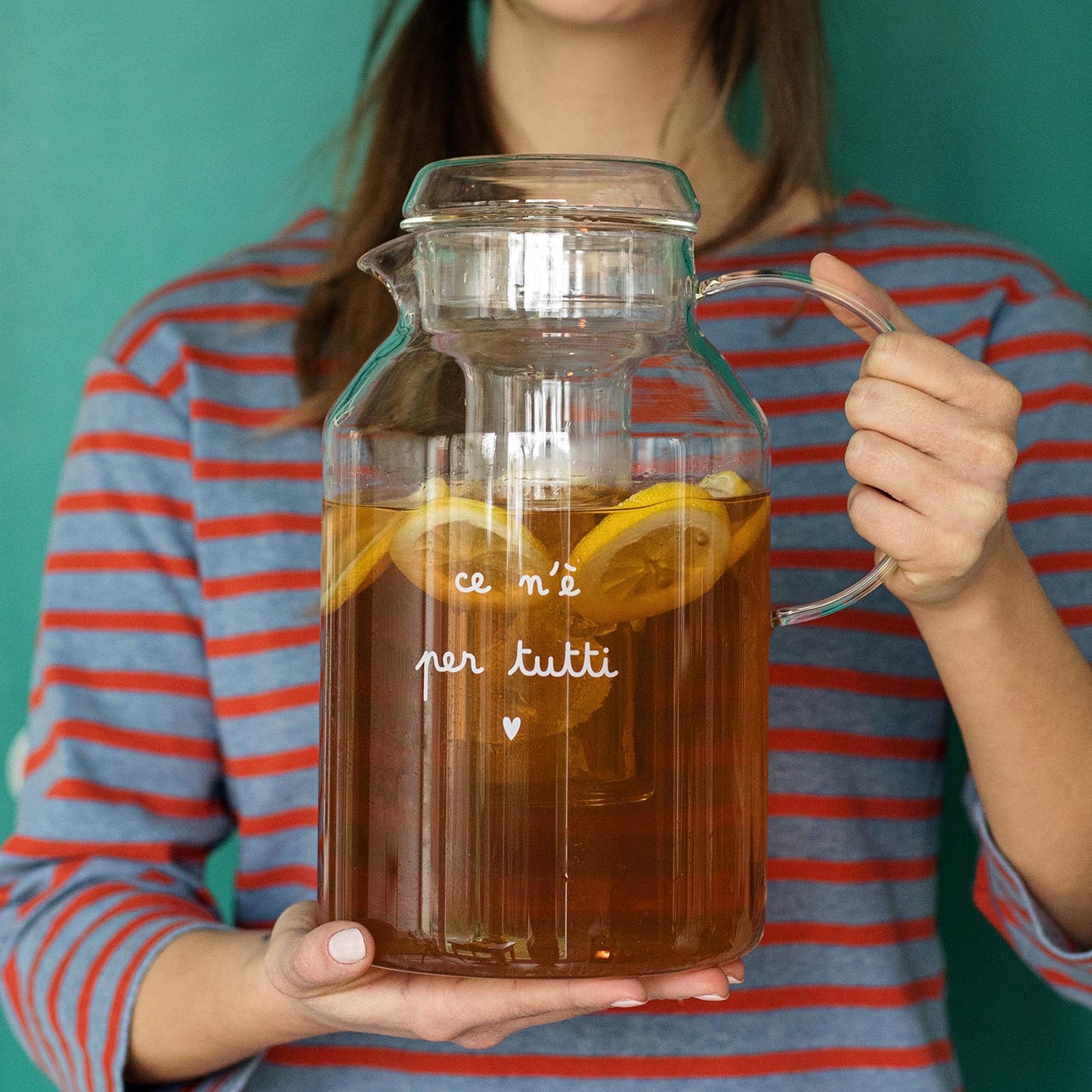 Caraffa con portaghiaccio Ce n'è per tutti